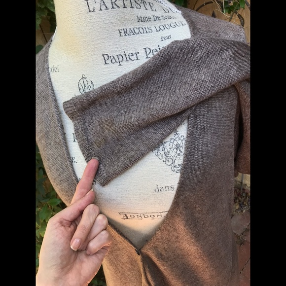 🎉H-P🎉 EILEEN FISHER Sexy n’ Soft Taupe / Greige Neutral Linen Sweater - Picture 10 of 11